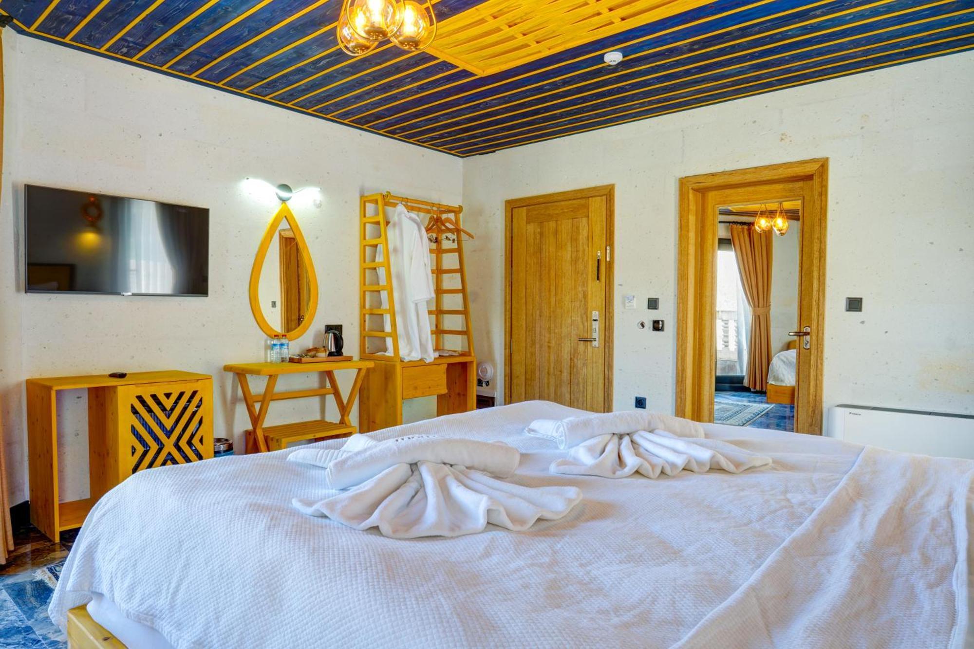 Motif Art Cappadocia Hotel Goreme Bagian luar foto