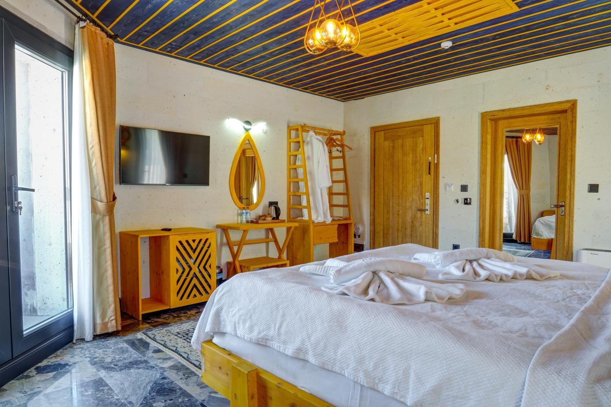 Motif Art Cappadocia Hotel Goreme Bagian luar foto